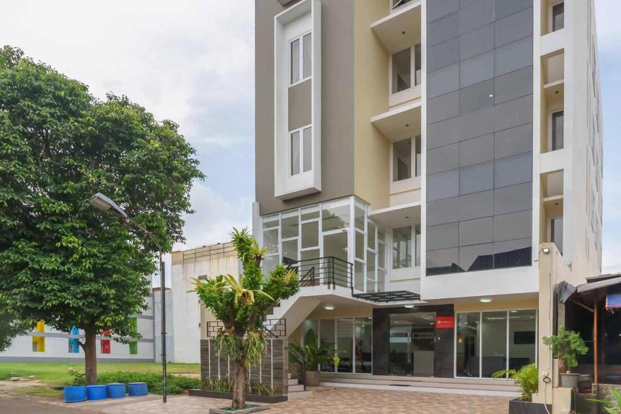 Reddoorz Plus Near Eka Hospital Bsd 5 Dadap Exterior foto