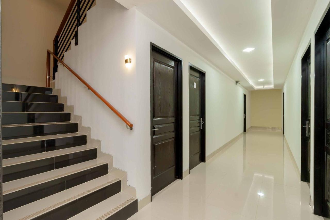 Reddoorz Plus Near Eka Hospital Bsd 5 Dadap Exterior foto